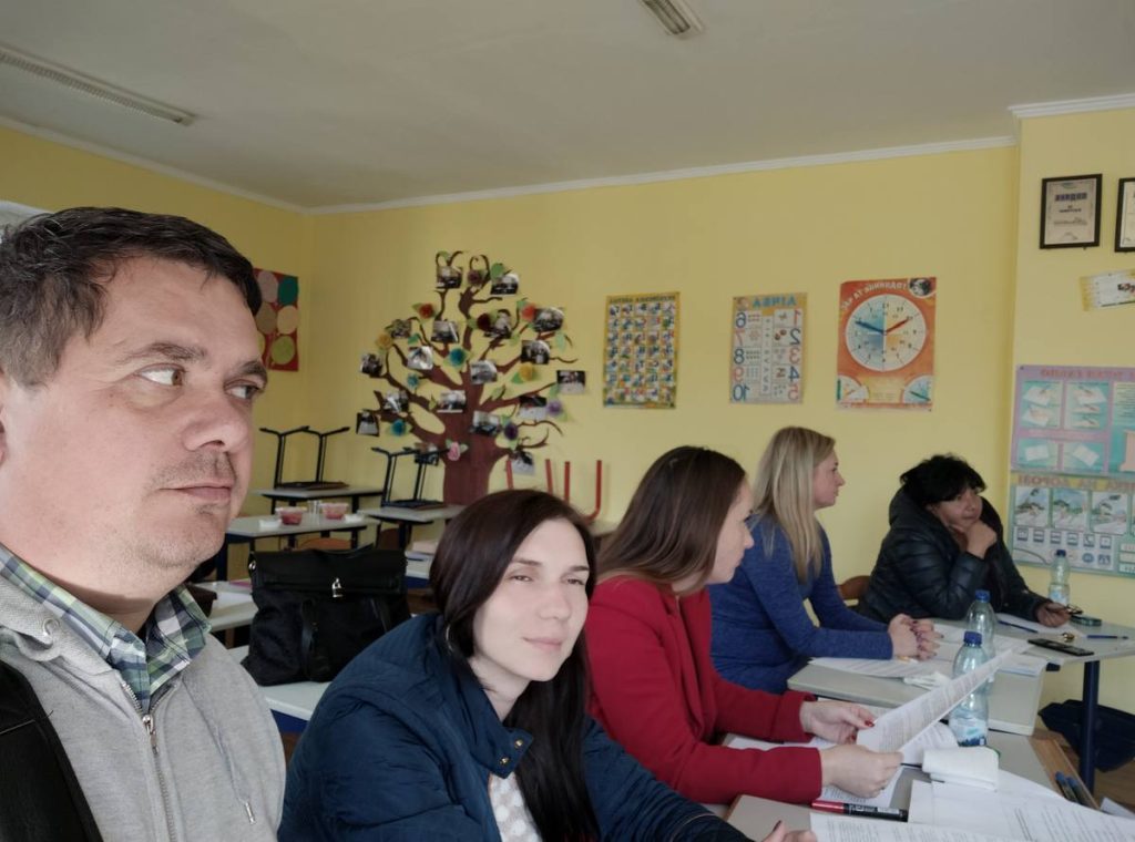 Чому потрібно формувати позитивний імідж благодійним організаціям?