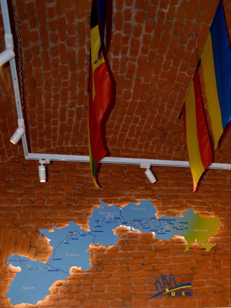 Які знахідки бережуть українські музеї Королівського шляху Європи?