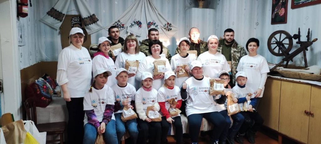 Добра та Хліба добрим людям – забагато -не буває