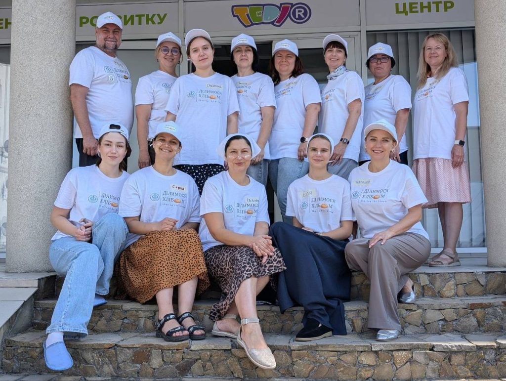 Як Хліб включає особливих людей у суспільне й економічне життя громади?