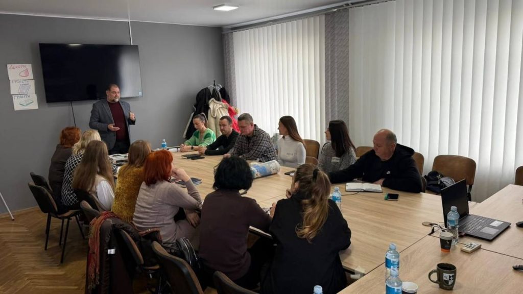 Як забезпечити інновації та логічну структуру проєктів відновлення та розвитку громади?